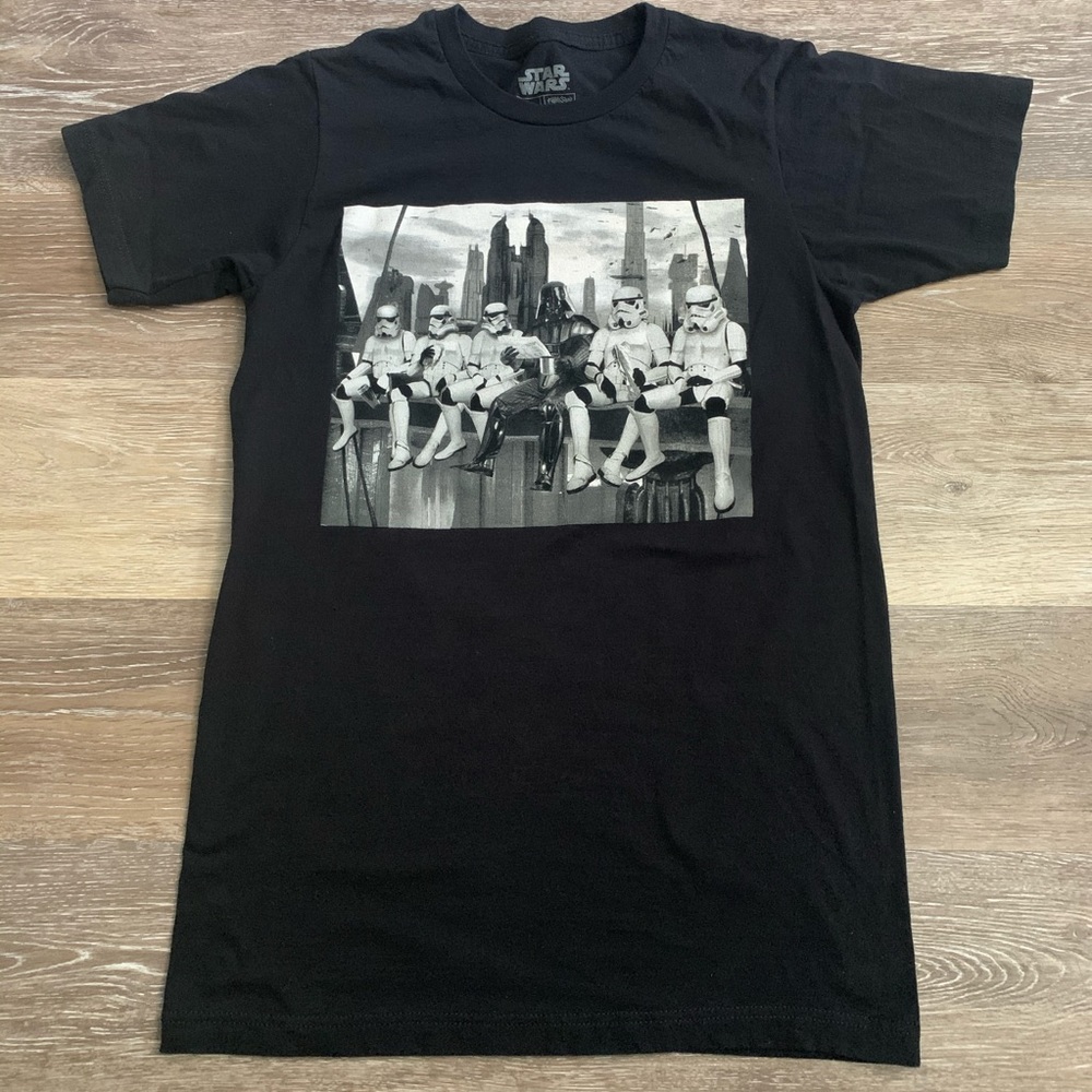 Star Wars Shirt Men’s Sz Small